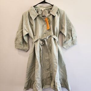 The Sunday Collective Kids NWT Ruffled Sage Button Up Dress